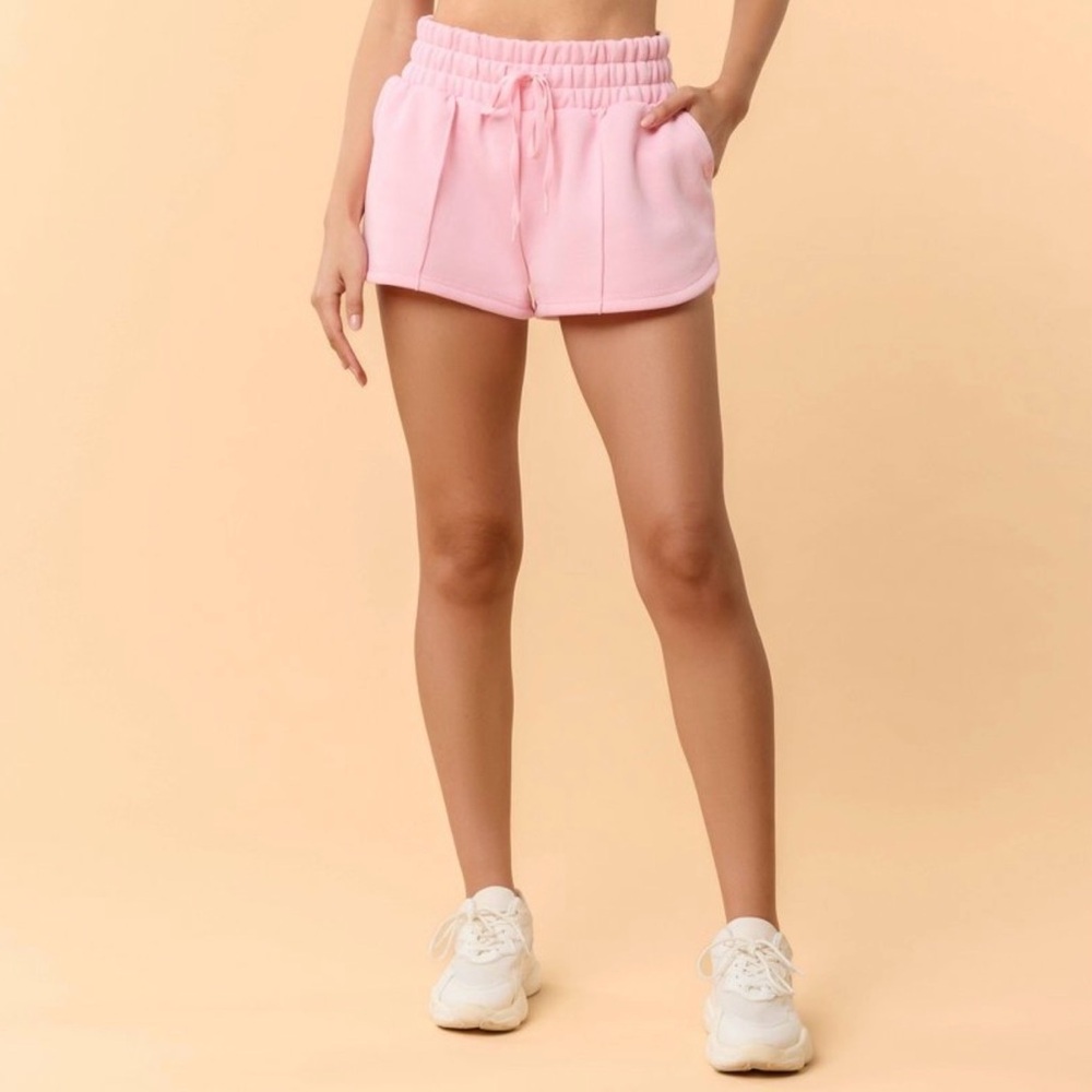 Blogilates Women’s Marshmallow Dolphin Shorts